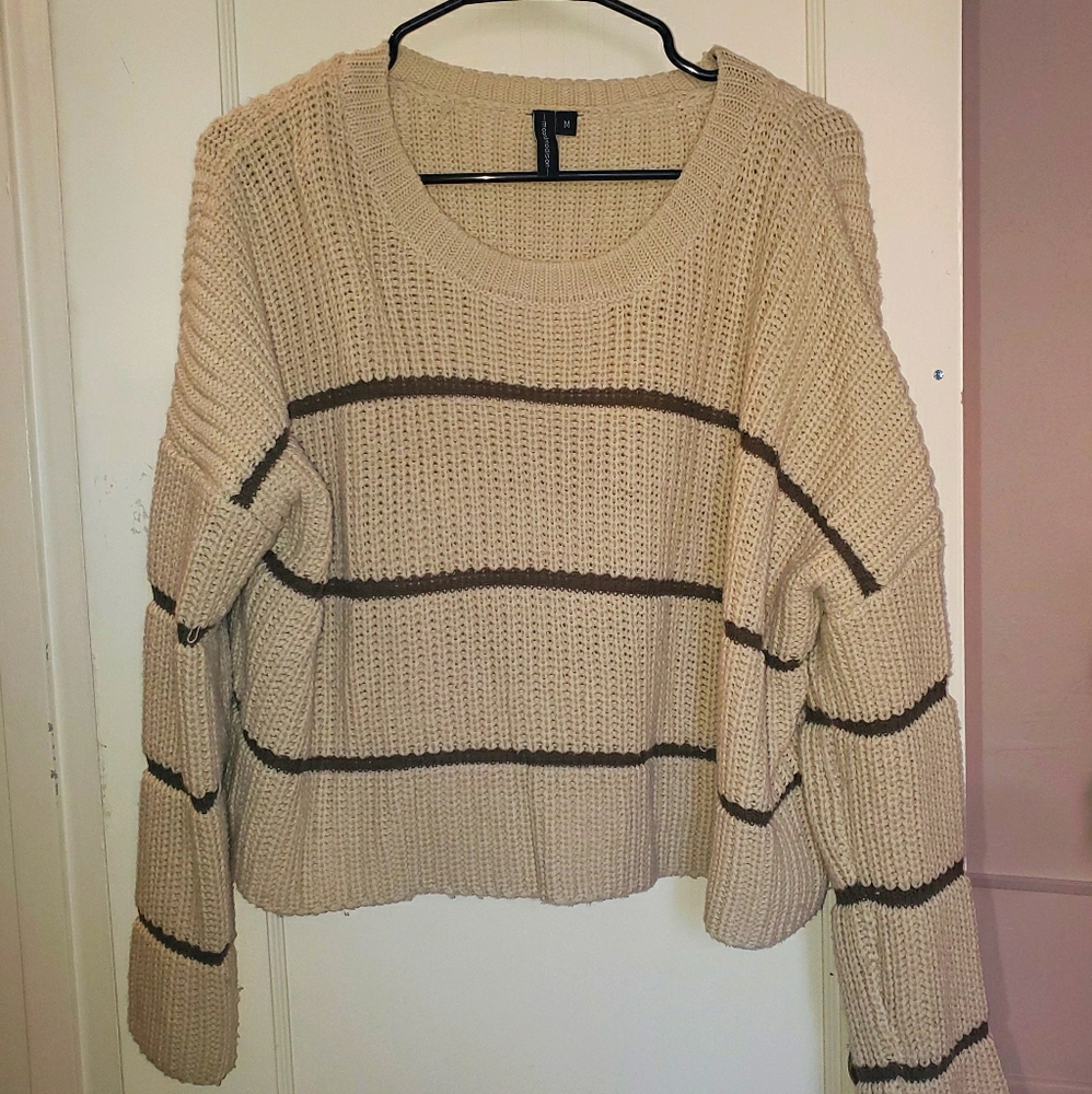 Cropped Knit sweater